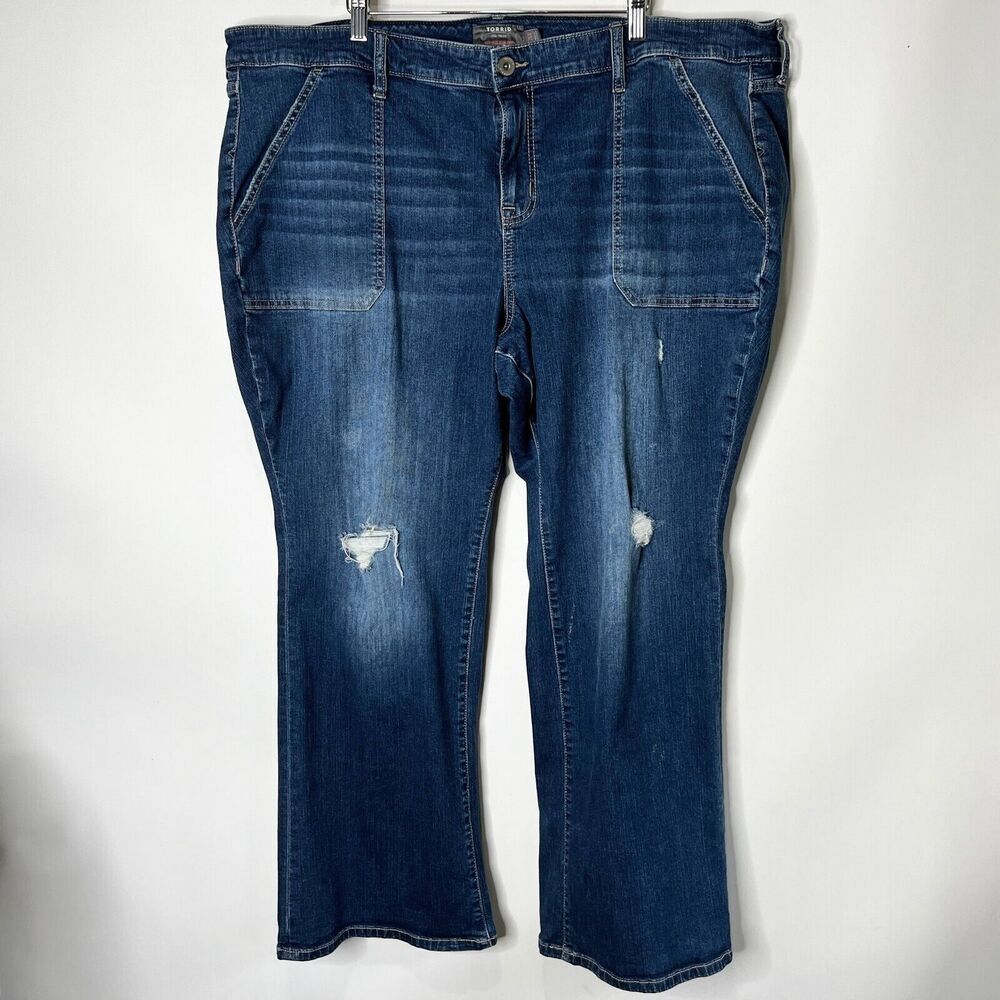 Torrid Mid-Rise Slim Boot Vintage Stretch Blue Distressed Women Size 26 Short